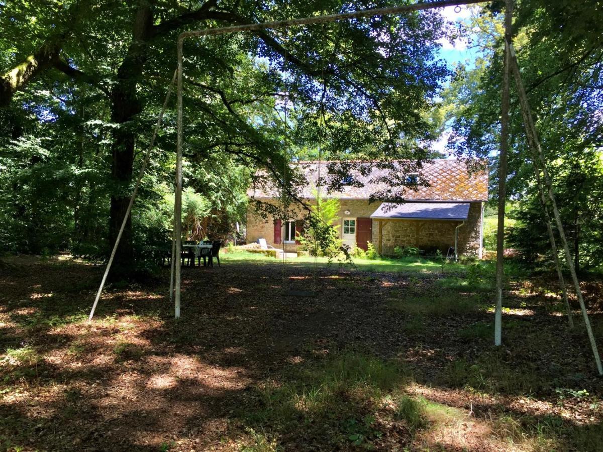 Gites Chateau Le Bois Saint-Julien-aux-Bois Exterior foto